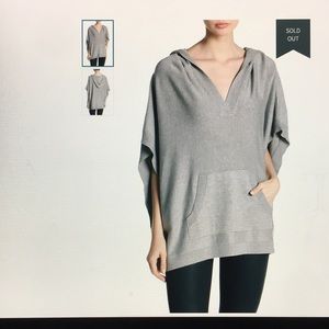 Leimere hooded poncho